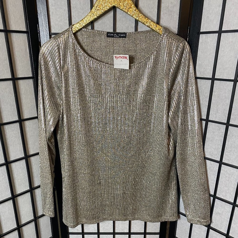 Women's Kim & Cami Gold Shimmer Shiny Blouse Size Medium NWT